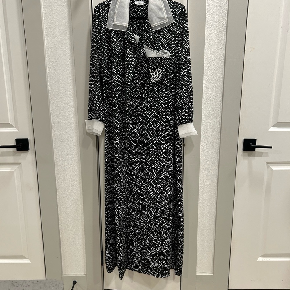 SOLD Vintage Valentino Intimo Black Polkadots Night Gown + Wrap Dress Set - Picture 11 of 16